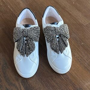 INC International Concepts White Sneakers with Embellished Bow size 7.5. NWT